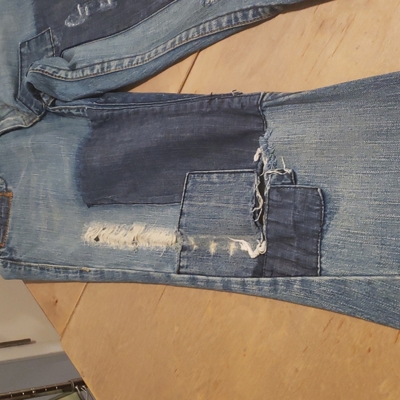 VINTAGE TRUE RELIGION DISTRESSED FLARE PATCHWORK JEANS SZ 8/29 - Picture 9 of 12